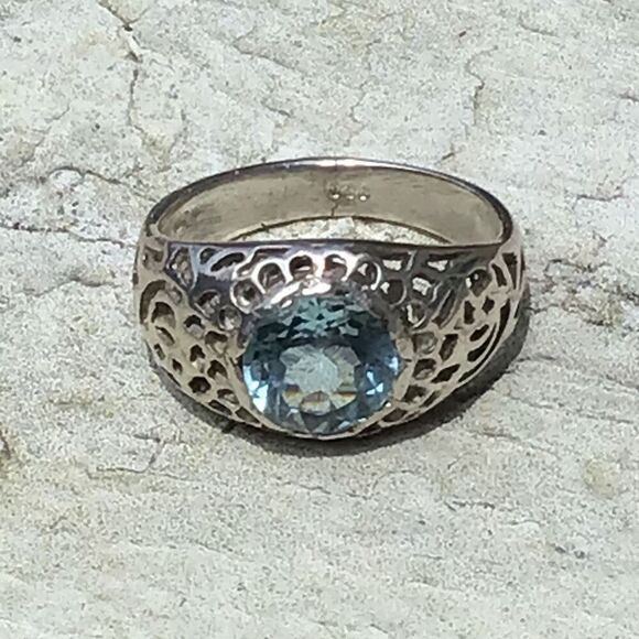 Ring, Blue Topaz and Sterling Silver Ring, size 8, Handmade, Artisan - Picture 2 of 8